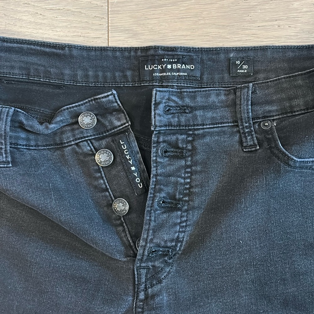 Lucky Brand Bridgette Jeans sz 10 or 30